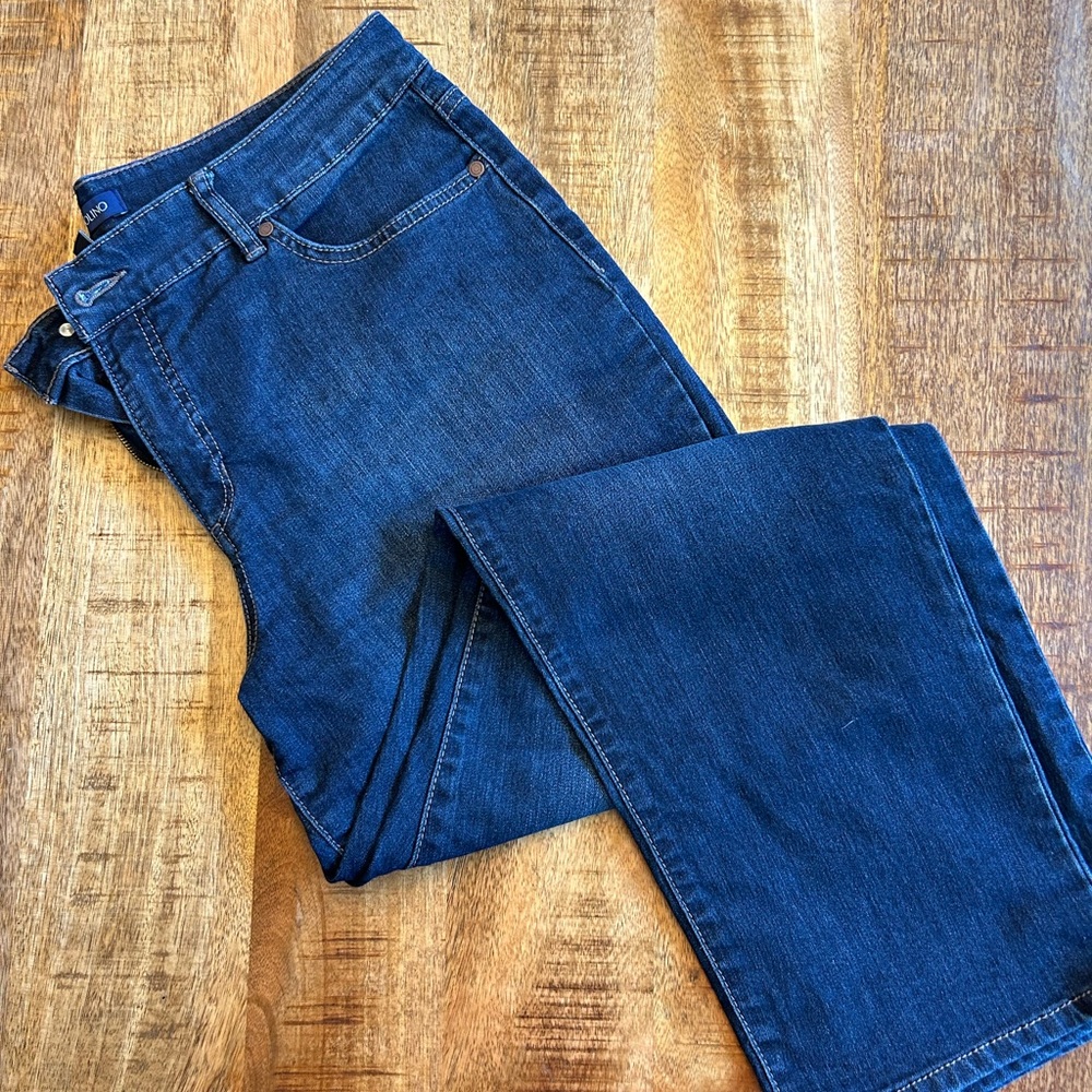 Women’s jeans